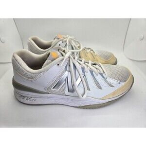 New Balance 1006 Tennis Shoes Womens 8B White Athletic Pickleball Court Sneakers